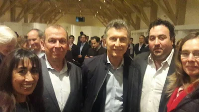Escándalo: difunden imágenes de candidata de Cambiemos cazando pumas Escándalo: difunden imágenes de candidata de Cambiemos cazando pumas
