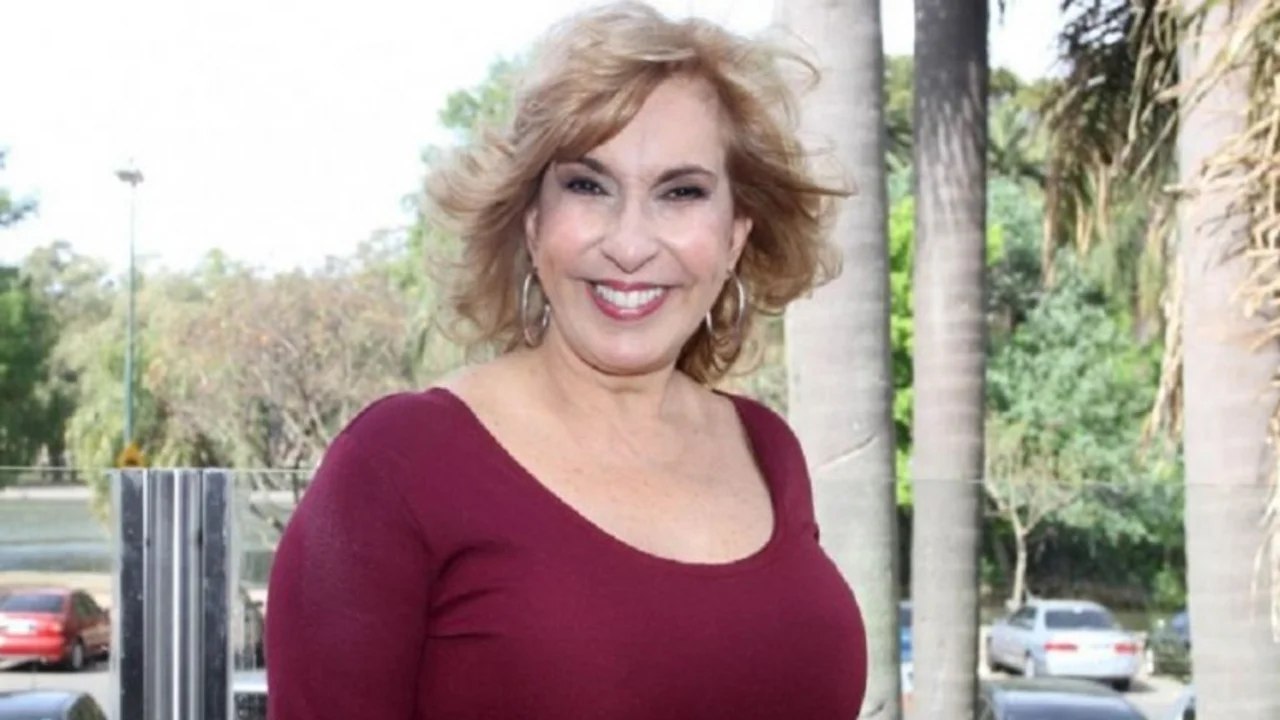 Terrible golpazo: Georgina Barbarossa se cayó en plena obra 