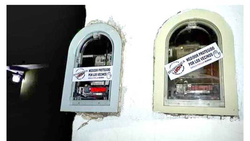 Crisis total | Vecinos se revelan contra los tarifazos y se protegen contra los cortes