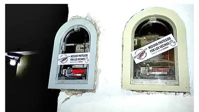 Crisis total | Vecinos se revelan contra los tarifazos y se protegen contra los cortes Crisis total | Vecinos se revelan contra los tarifazos y se protegen contra los cortes