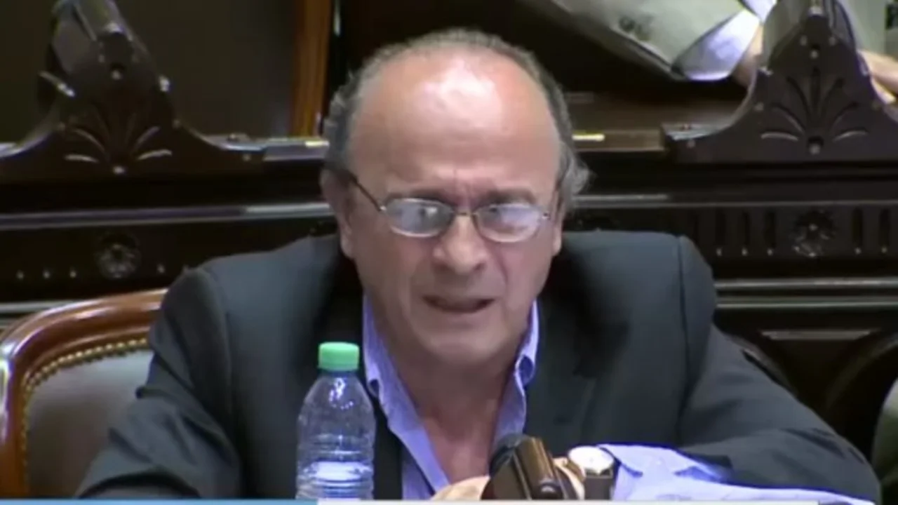 Leopoldo Moreau destrozó a Lombardi por los despidos de Télam