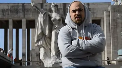 El rapero de El Destape lanzó su nuevo tema: "Unidad de los Trabajadores" El rapero de El Destape lanzó su nuevo tema: "Unidad de los Trabajadores"
