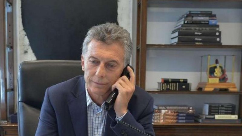 En medio del escándalo de los aportantes truchos, Macri solo habló de Pitana