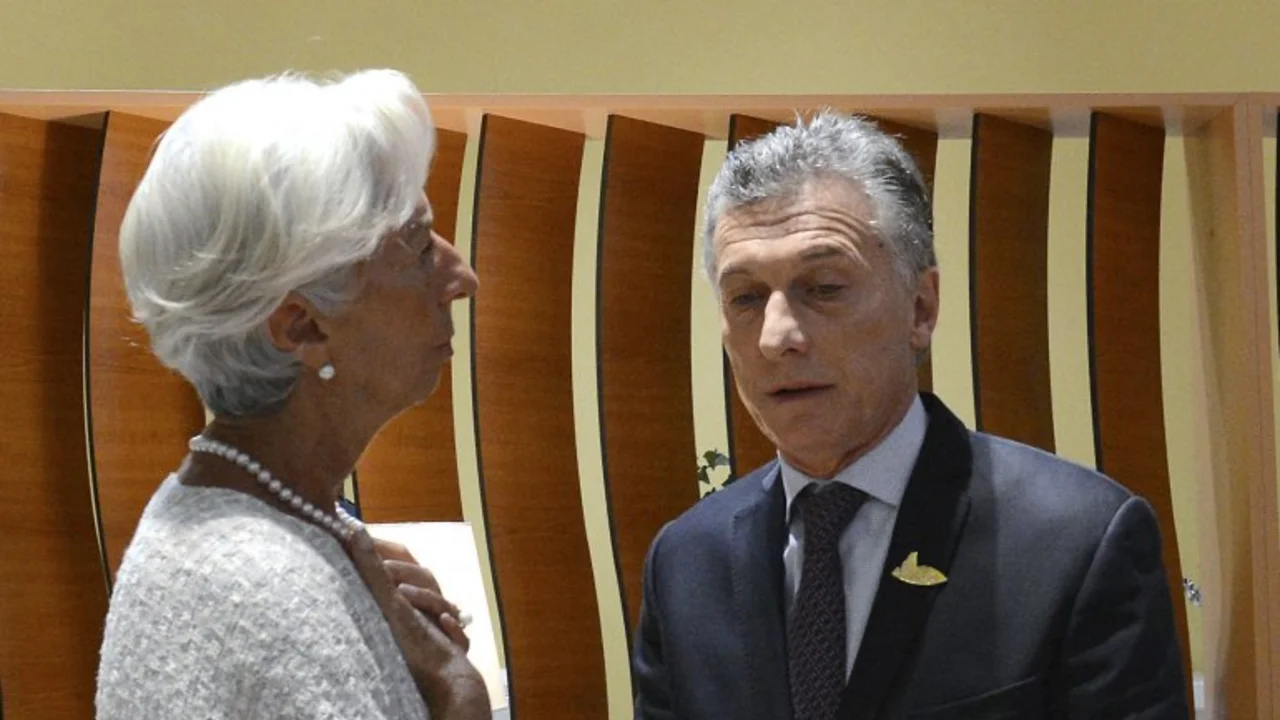 Políticos, organizaciones sociales e intelectuales exigen que el acuerdo con el FMI pase por el Congreso