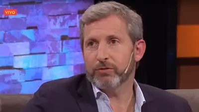 La evasiva respuesta de Frigerio cuando lo acorralaron por la causa de aportantes truchos La evasiva respuesta de Frigerio cuando lo acorralaron por la causa de aportantes truchos