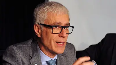 Insólito: fiscal del 18F dijo que a Cristina "le convino" la muerte de Nisman Insólito: fiscal del 18F dijo que a Cristina "le convino" la muerte de Nisman