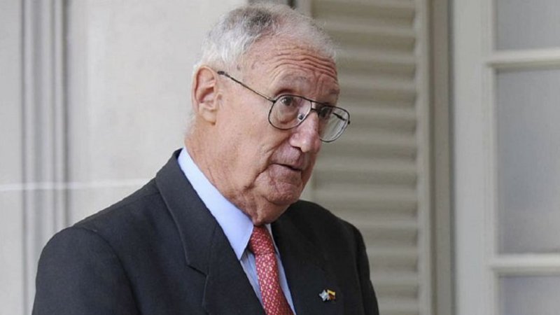 Ex jefe de las FF.AA. aseguró: "No estamos en condiciones de participar en acciones del marco interno"