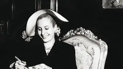 A 66 años de su muerte, fotos inéditas de Eva Perón A 66 años de su muerte, fotos inéditas de Eva Perón