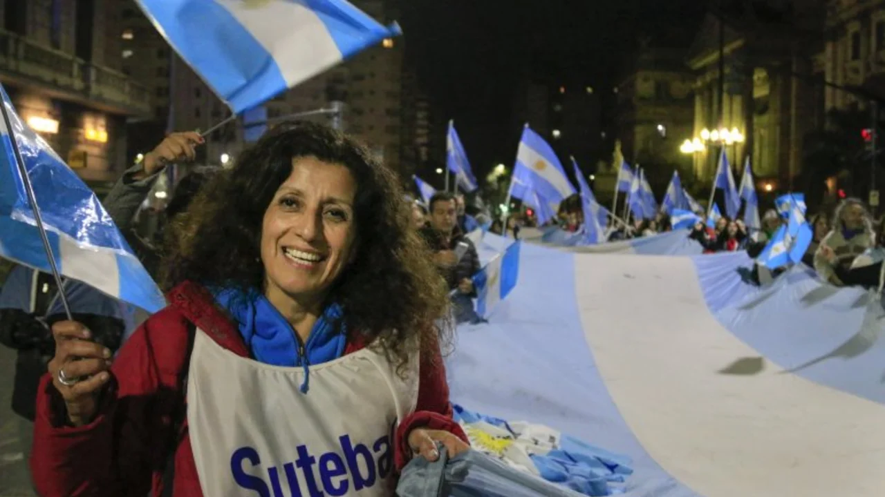 Docentes de la provincia de Buenos Aires anunciaron un paro de 72 horas