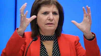 Patricia Bullrich denunció a D´Elía por pedir que "fusilen" a Macri Patricia Bullrich denunció a D´Elía por pedir que "fusilen" a Macri
