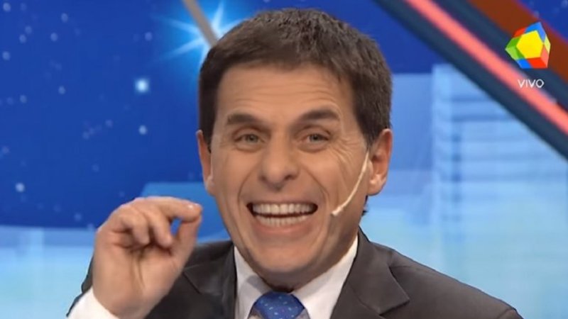 Carnota dijo que una jubilada que no tiene dinero es "un ejemplo de vida"