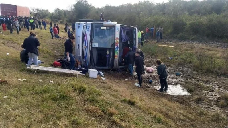 El fiscal reveló por qué ocurrió el trágico accidente del micro en Tucumán