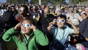 Eclipse solar: qué prevenciones hay que tener para disfrutarlo
