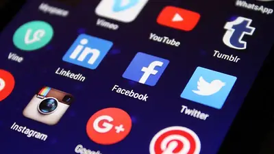 Usuarios reportan que se cayó Facebook, Instagram, y Whatsapp Usuarios reportan que se cayó Facebook, Instagram, y Whatsapp