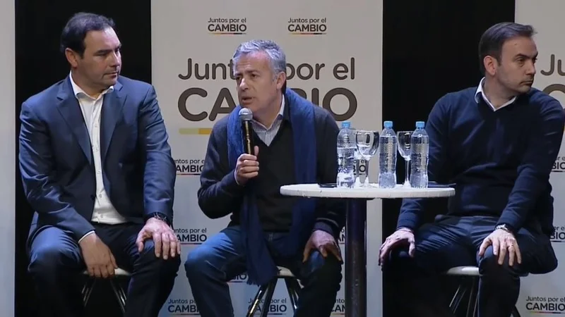 Cornejo atacó a los beneficiarios de planes sociales y jubilaciones de amas de casa