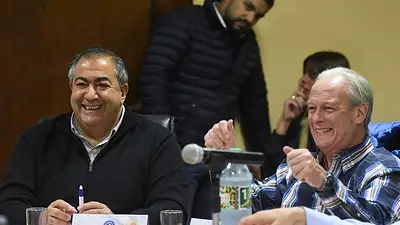 Elecciones 2019: Héctor Daer desmintió a Clarín y remarcó que la CGT apoyará a Alberto Fernández Elecciones 2019: Héctor Daer desmintió a Clarín y remarcó que la CGT apoyará a Alberto Fernández