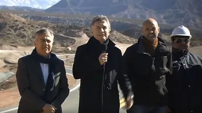Elecciones 2019: en un acto, Mauricio Macri felicitó a una empresa que aparece en la causa Cuadernos Elecciones 2019: en un acto, Mauricio Macri felicitó a una empresa que aparece en la causa Cuadernos