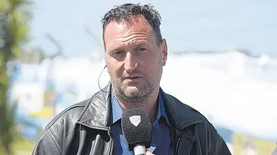 Luis Tagliapietra acusó a Mauricio Macri de usar a las familias del ARA San Juan para hacer propaganda Luis Tagliapietra acusó a Mauricio Macri de usar a las familias del ARA San Juan para hacer propaganda