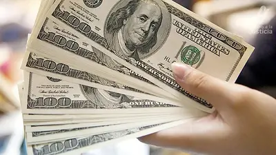 Un economista advirtió que el dólar debería estar en $54 Un economista advirtió que el dólar debería estar en $54