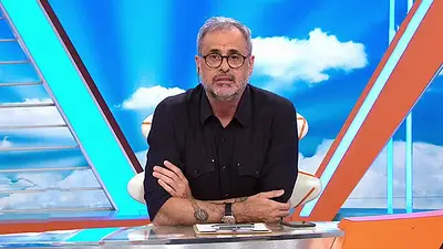Jorge Rial confirmó el cierre de Olé y nuevos despidos en Clarín Jorge Rial confirmó el cierre de Olé y nuevos despidos en Clarín