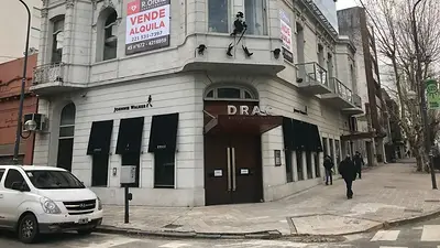 La Plata: cierra Drac, el café en el que Elisa Carrió dejó 5 pesos de propina La Plata: cierra Drac, el café en el que Elisa Carrió dejó 5 pesos de propina