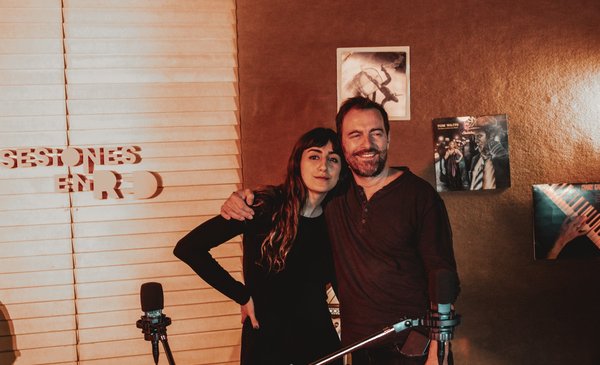 Kevin Johansen Y Su Hija Miranda Inauguran Un Ciclo De Recitales