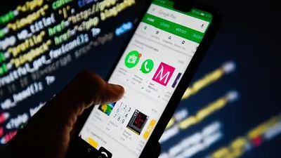 Las cinco aplicaciones más peligrosas para tu teléfono celular Las cinco aplicaciones más peligrosas para tu teléfono celular