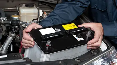 Tras más de 100 días de cuarentena, cada cuánto tiempo debo prender el auto para no dejar "morir" la batería Tras más de 100 días de cuarentena, cada cuánto tiempo debo prender el auto para no dejar "morir" la batería