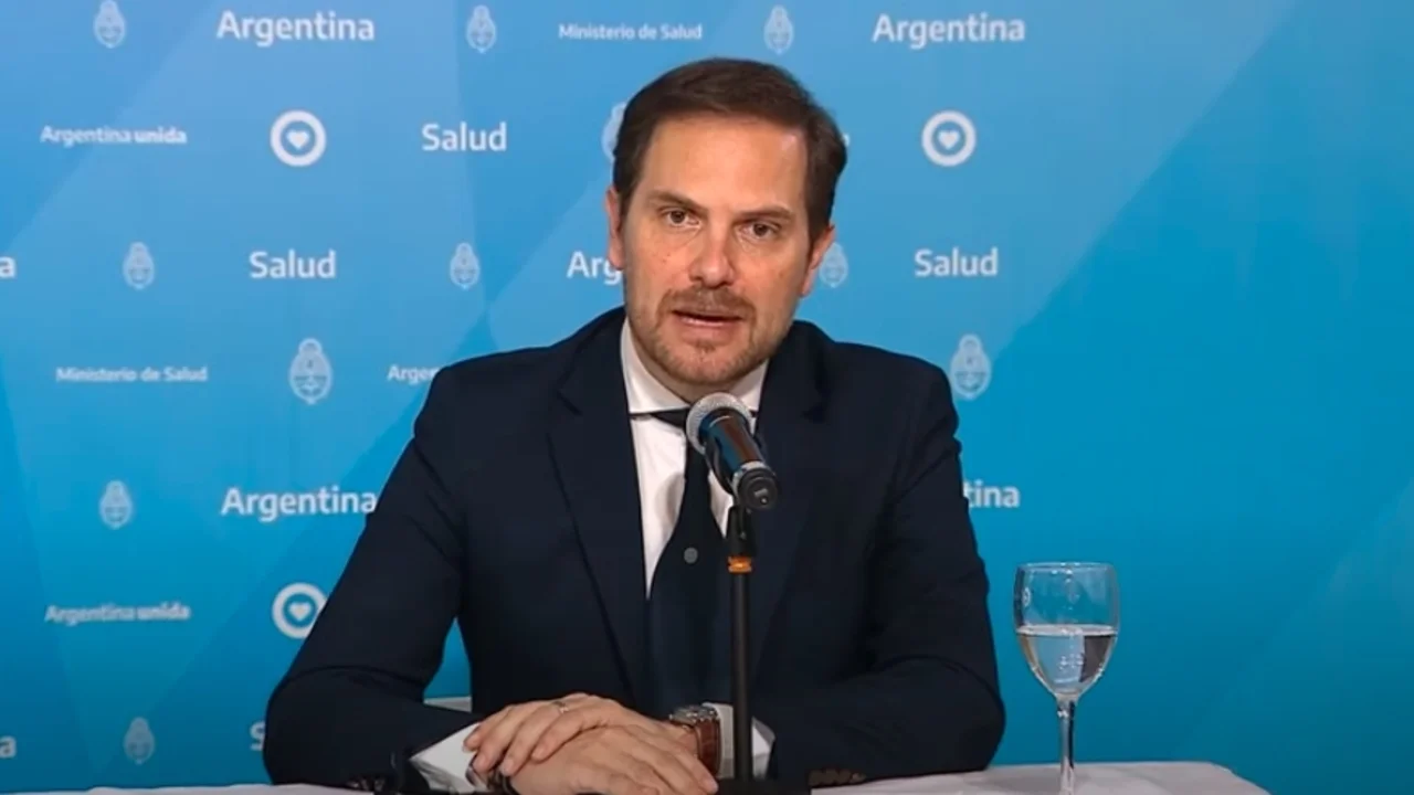 Nuevo funcionario del Gobierno dio positivo de coronavirus