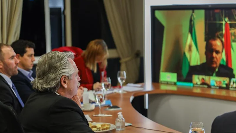 El Gobierno giró a las provincias 10 mil millones de pesos  del Tesoro Nacional y 49 millones de dólares en créditos no reembolsables 