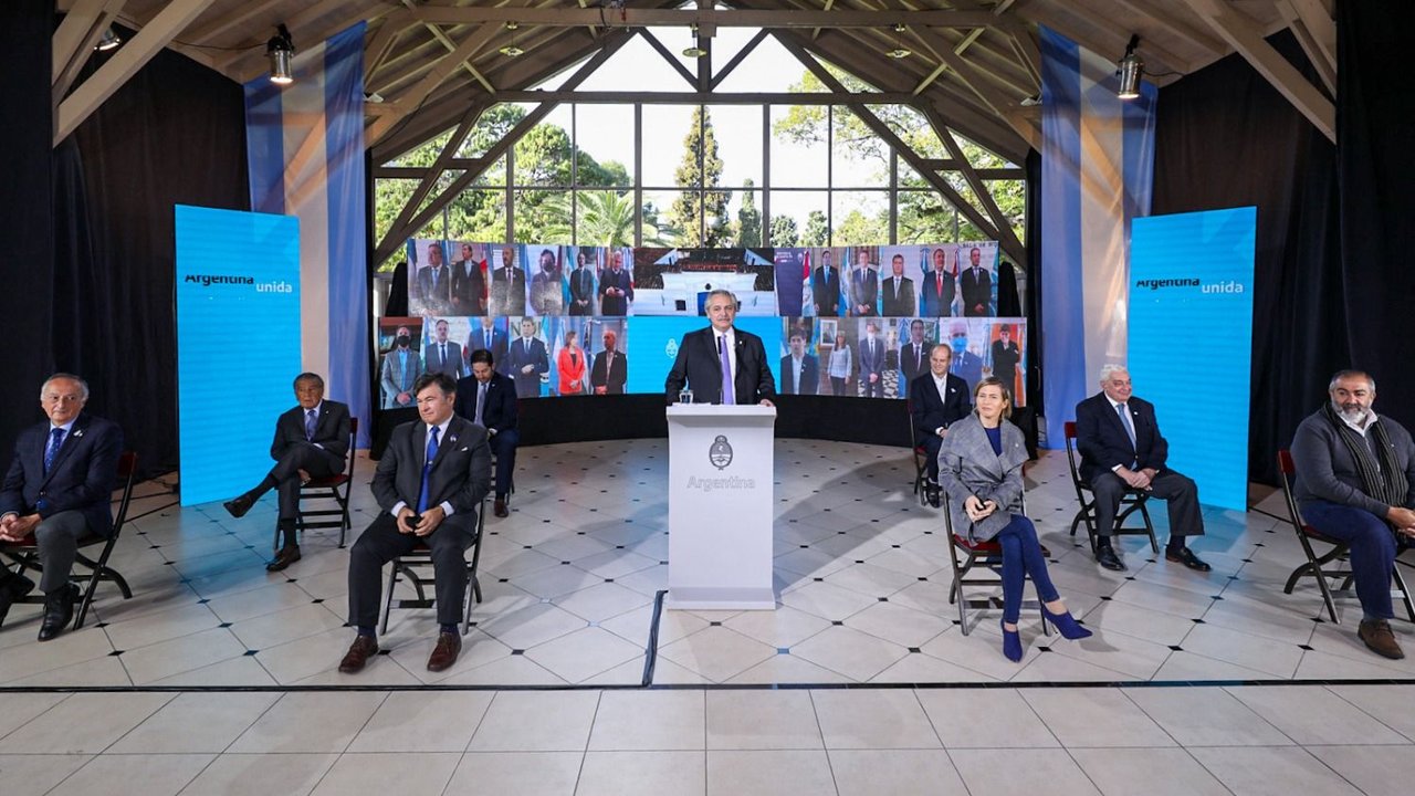 Encuestas 2020: Cuánto mide Alberto Fernández a seis meses de comenzada la pandemia 