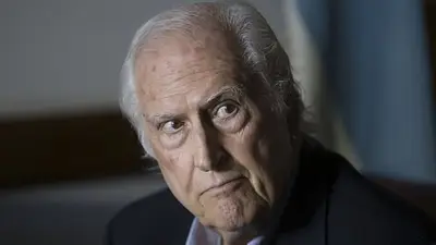 Rescate de Vicentin: Pino Solanas apuntó contra las centrales obreras por no expresarse de forma contundente Rescate de Vicentin: Pino Solanas apuntó contra las centrales obreras por no expresarse de forma contundente