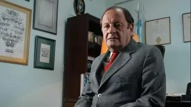 El juez Rodolfo Canicoba Corral presentó su renuncia