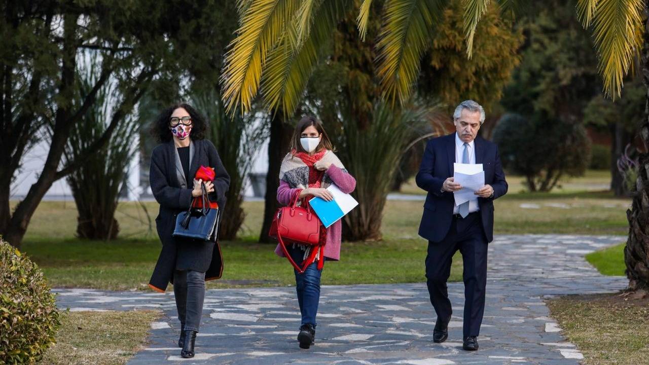 Anses firmó un convenio por $ 4800 millones para bajar el déficit previsional de Santa Fe