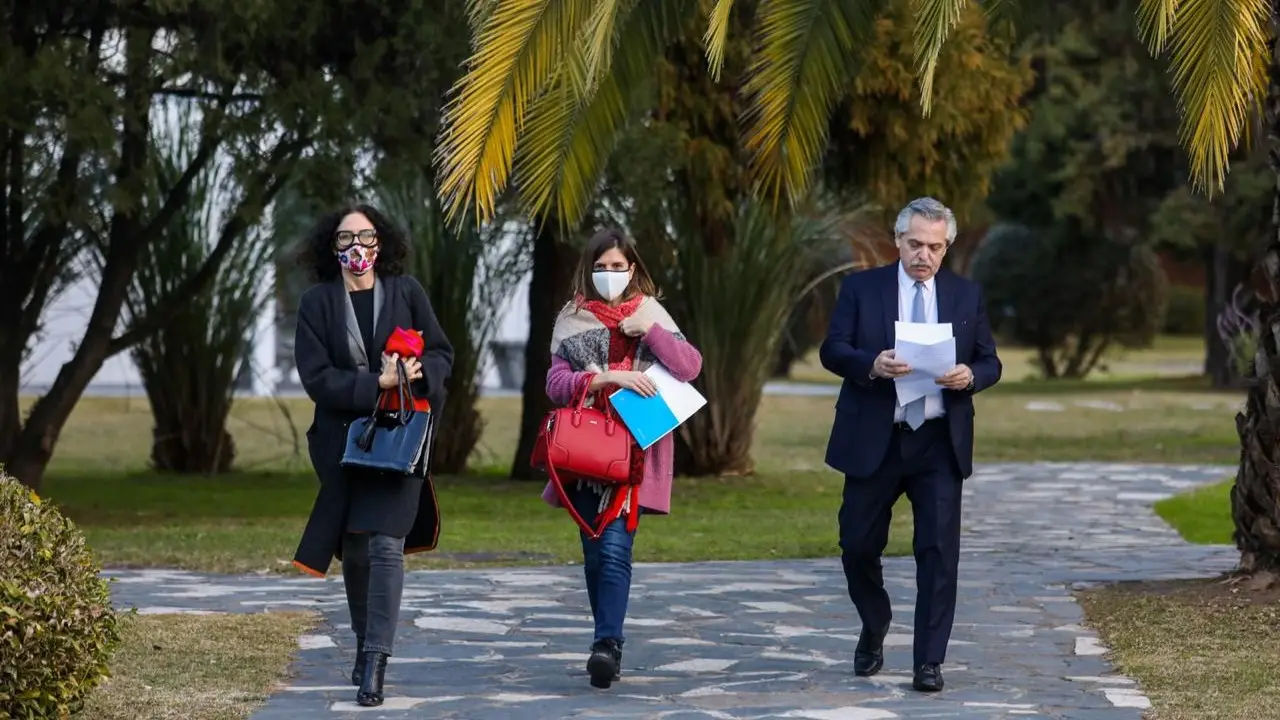 Anses firmó un convenio por $ 4800 millones para bajar el déficit previsional de Santa Fe