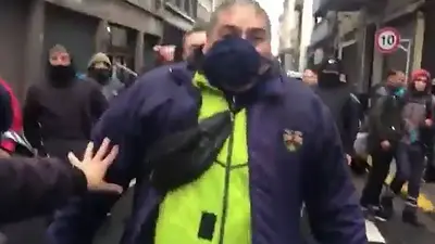 Atacan a Mercedes Ninci en medio de una protesta en la Legislatura Porteña Atacan a Mercedes Ninci en medio de una protesta en la Legislatura Porteña
