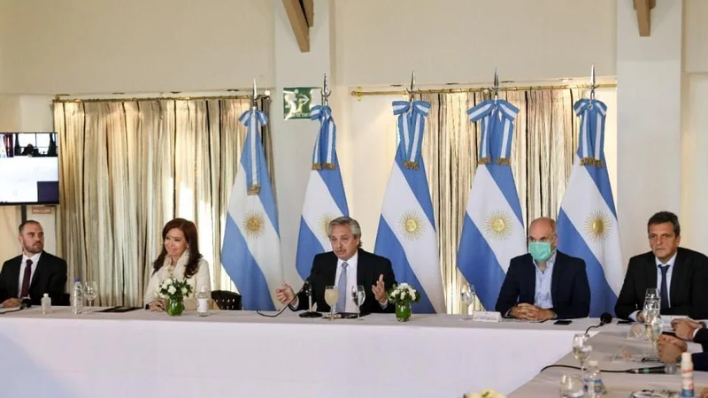 Con un ojo en sus cuentas, las provincias se encolumnan detrás del canje nacional