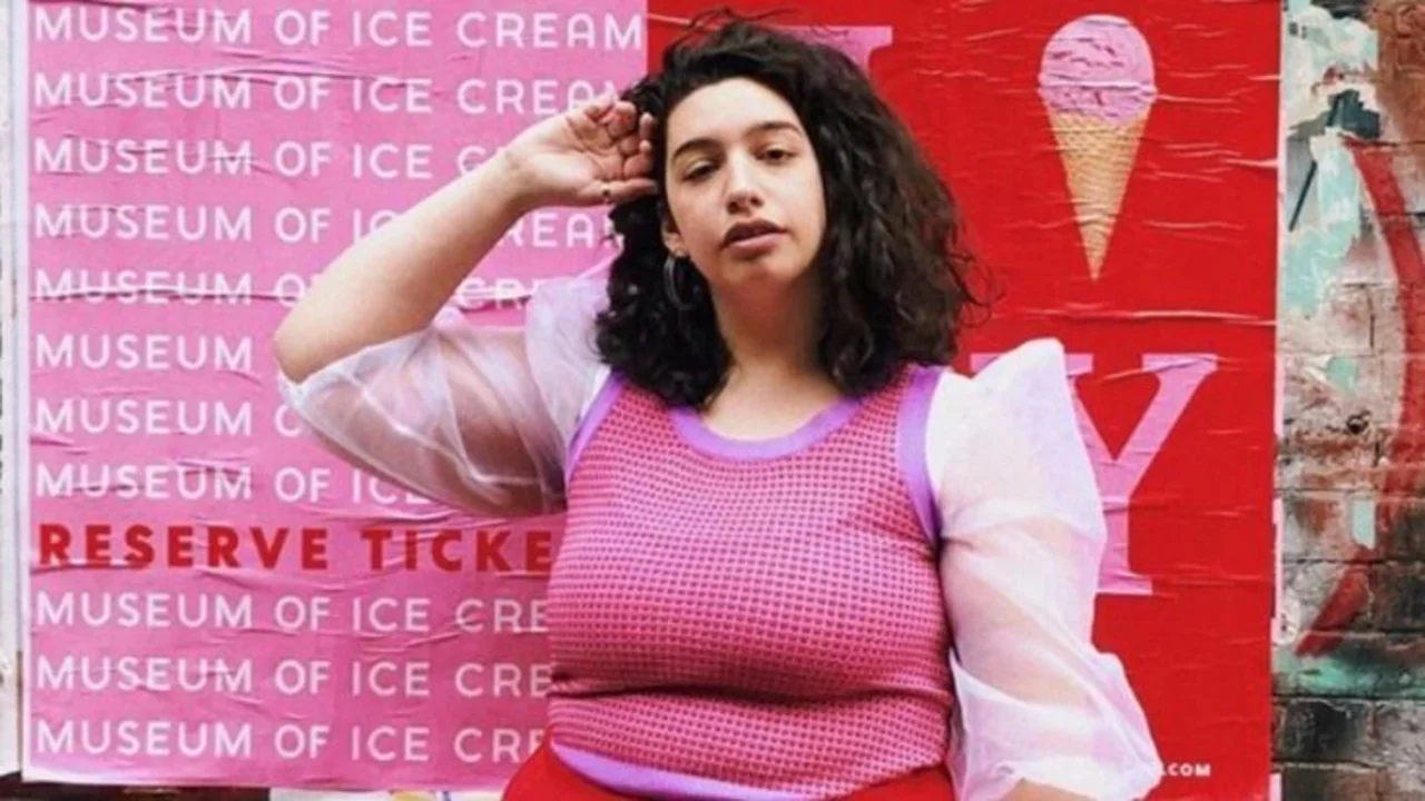 Empoderamiento 2.0: El amor propio en tiempos de Instagram