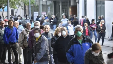 Las jubilaciones suben 7,5% en septiembre: la mínima pasa a $18.129