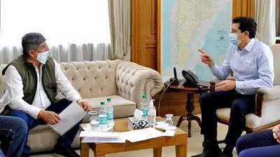 Guiño del Gobierno a Moyano en medio de la tensión con la CGT Guiño del Gobierno a Moyano en medio de la tensión con la CGT