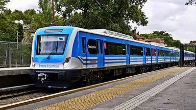 Tragedia en el Tren Sarmiento: una persona murió tras ser arrollada en Caballito Tragedia en el Tren Sarmiento: una persona murió tras ser arrollada en Caballito
