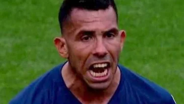 La furia de Carlos Tevez contra el periodismo y la Policía