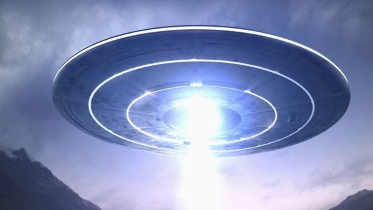 Filmaron un ovni en el cielo de San Juan