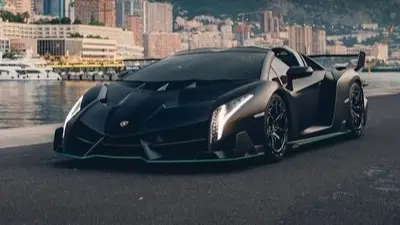 Escándalo: un hombre compró un Lamborghini con dinero para combatir el coronavirus Escándalo: un hombre compró un Lamborghini con dinero para combatir el coronavirus