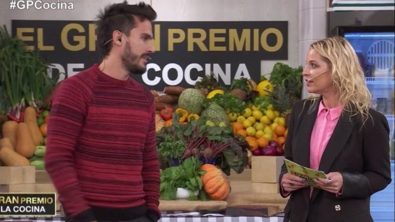 Carina Zampini y un picante coqueteo a Juan Marconi con voz seductora
