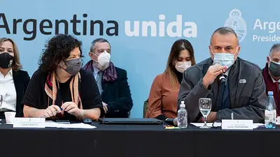 Plan de Vacunación contra el COVID-19: gobierno y expertos analizan cambios Plan de Vacunación contra el COVID-19: gobierno y expertos analizan cambios