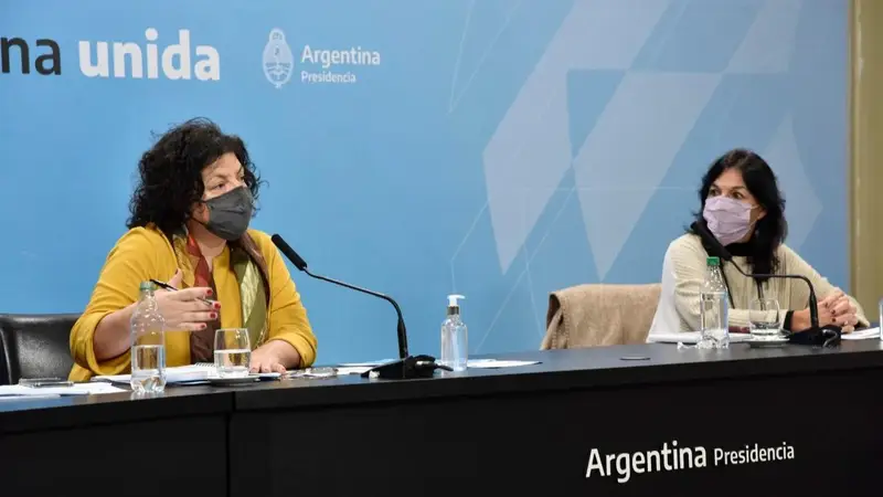 Vacunas de Pfizer: ponen como garantía regalías petroleras que no afectarán a las provincias