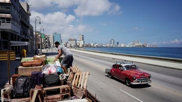 Huracán Elsa se acerca a Miami: hay alerta 