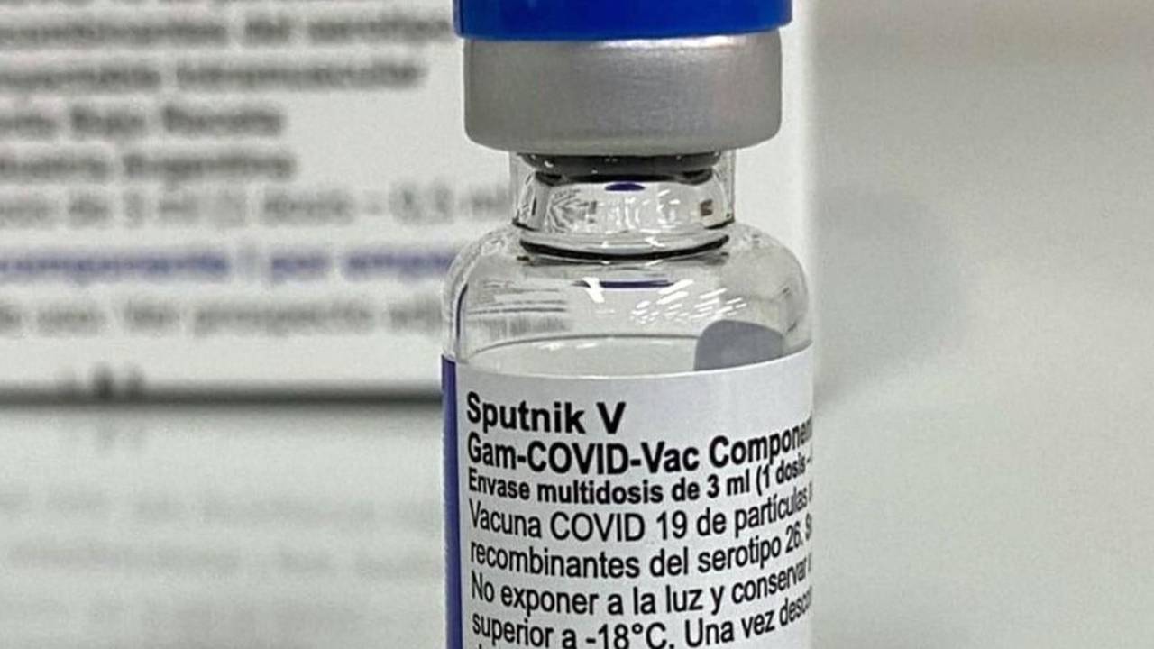 Vacunación COVID: comienza la producción local de la segunda dosis de Sputnik V
