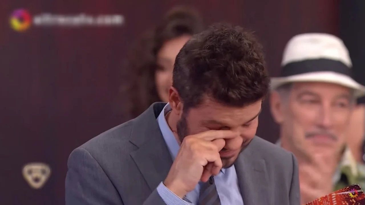 Marcelo Tinelli emocionado Showmatch